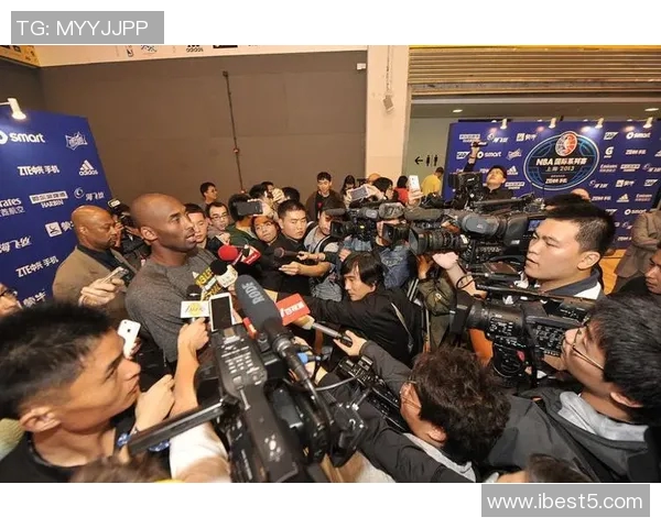 姚明探访历史古迹感受文化底蕴与时代变迁的深刻体验