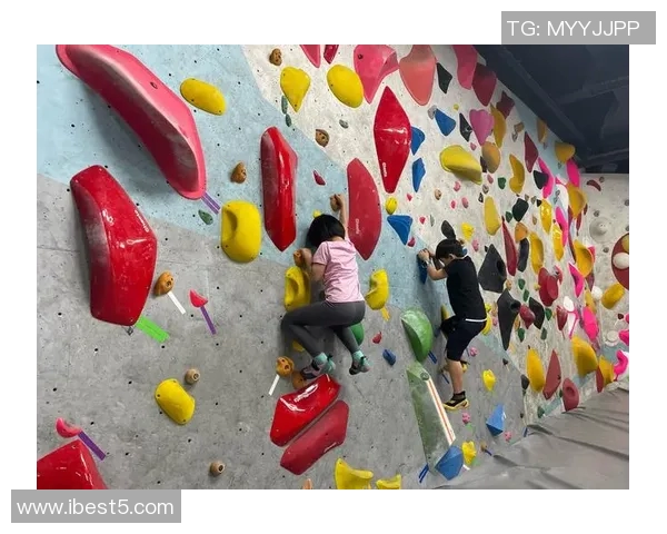 深圳攀岩队灵活性表现分析及其对训练策略的影响探讨